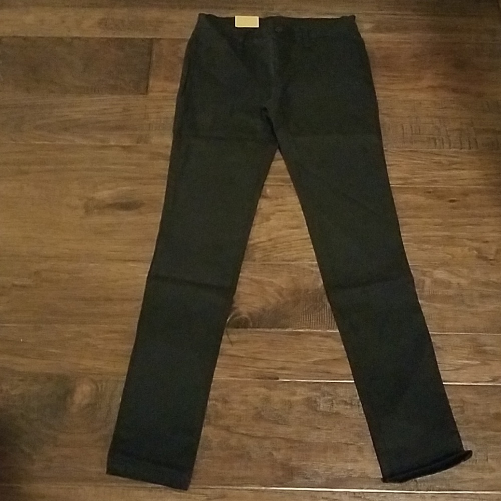 Black skinny jeans